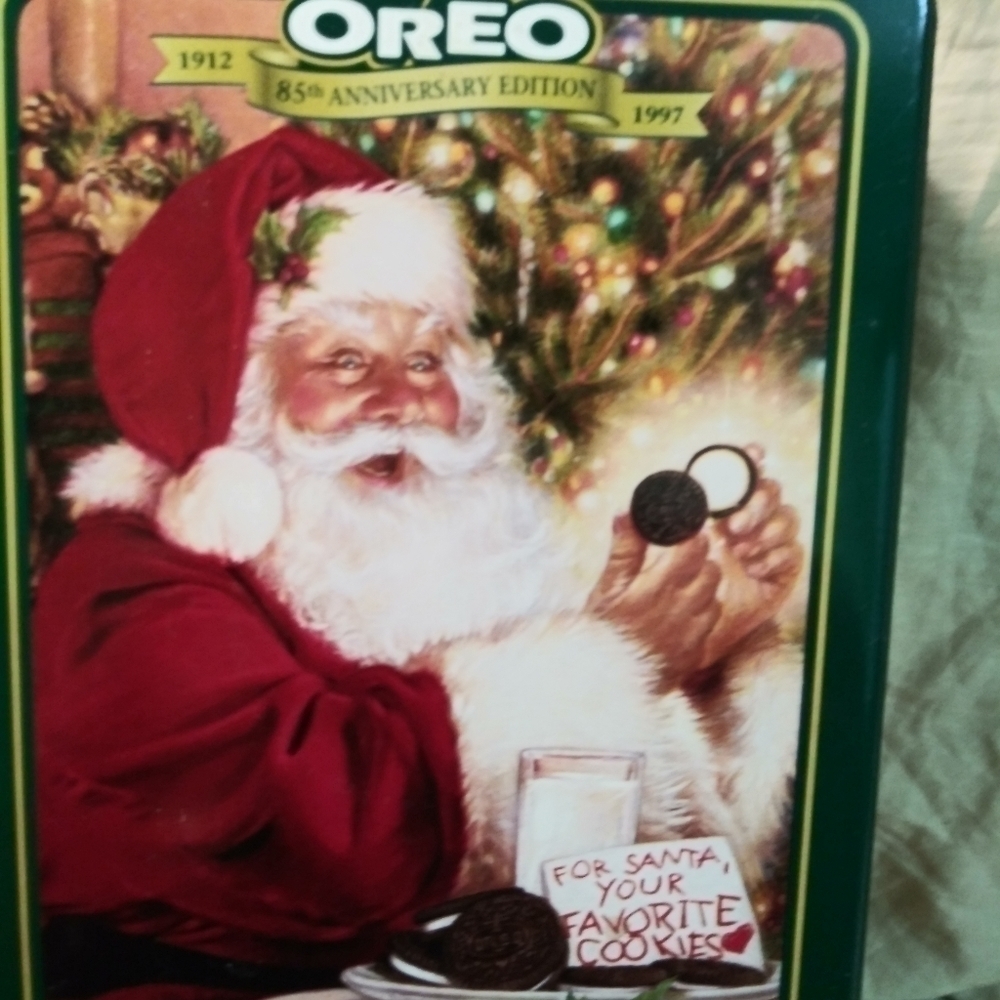 Vintage Nabisco Oreo Cookie Tin Circa 1997